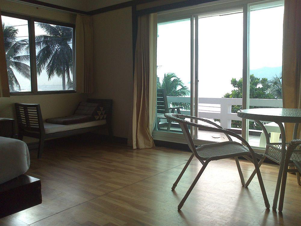 Oyo 255 The Ocean Hotel Patong Exterior foto